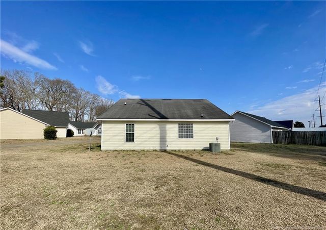 804 Nighthawk Place, Fayetteville, NC 28314