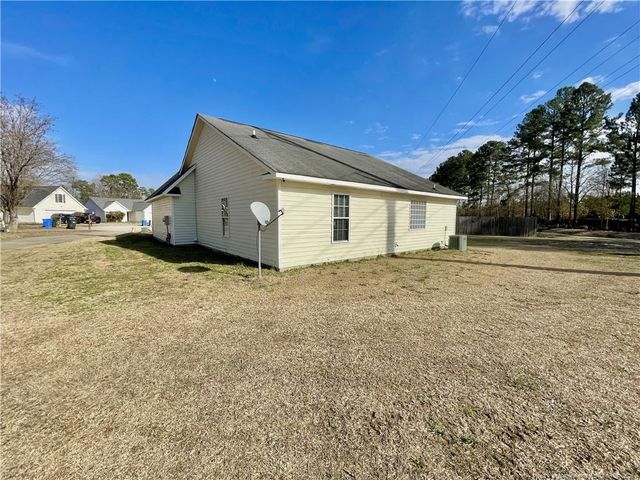804 Nighthawk Place, Fayetteville, NC 28314