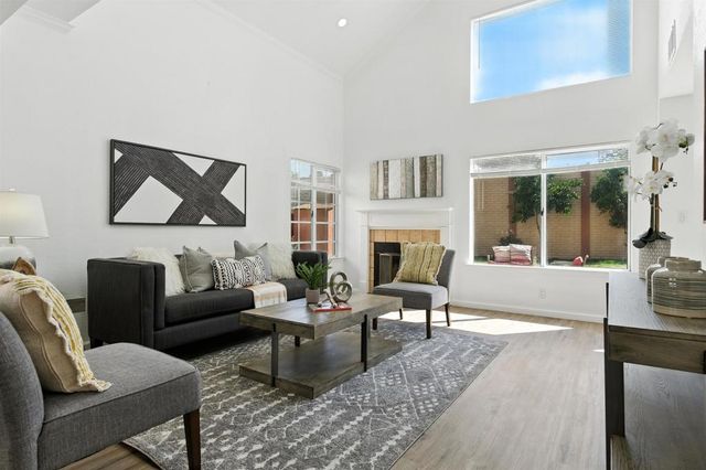 35968 Killorglin Cmn, Fremont, CA 94536