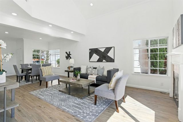 35968 Killorglin Cmn, Fremont, CA 94536