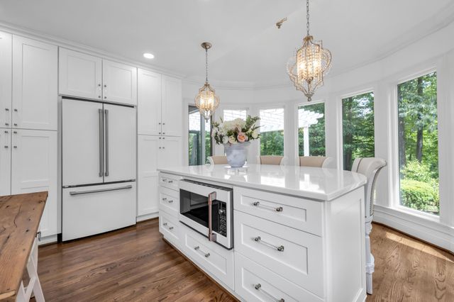 2211 Woodcreek Drive NW, Cleveland, TN 37311