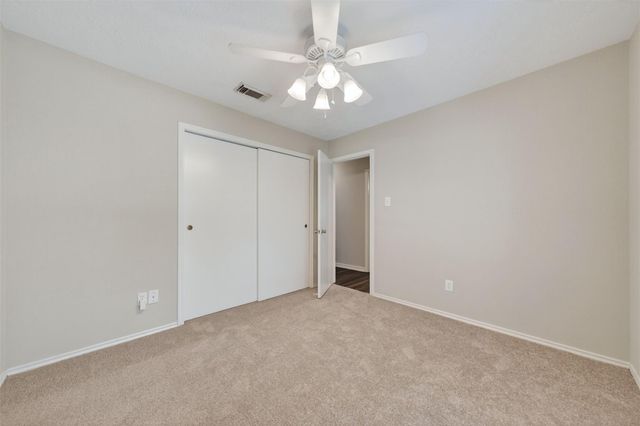 5619 Fawn Trail Lane, Humble, TX 77346