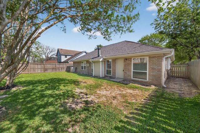 5619 Fawn Trail Lane, Humble, TX 77346