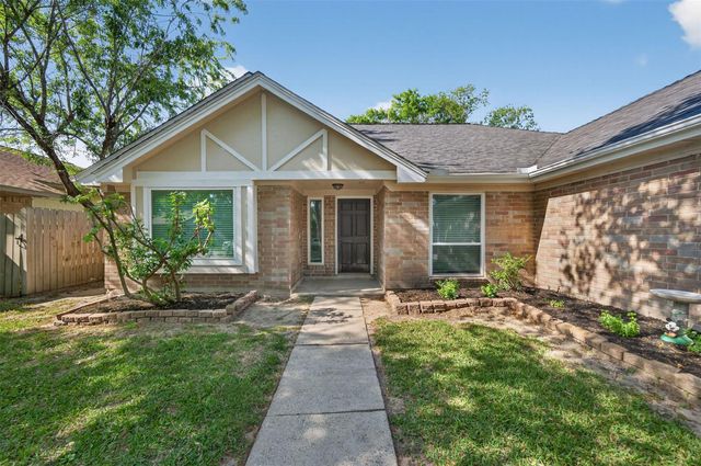 5619 Fawn Trail Lane, Humble, TX 77346