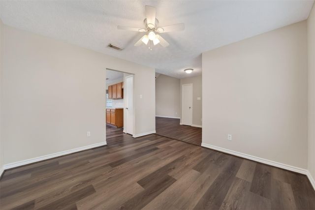 5619 Fawn Trail Lane, Humble, TX 77346