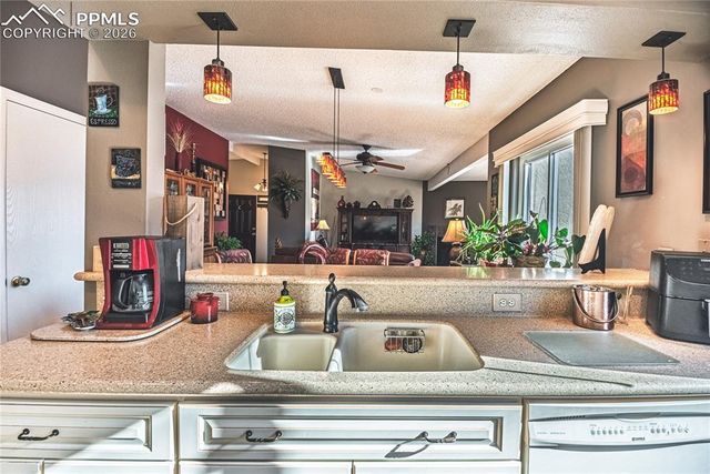 1126 Fontmore Road C, Colorado Springs, CO 80904