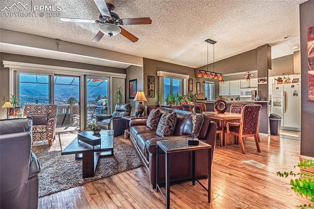 1126 Fontmore Road C, Colorado Springs, CO 80904