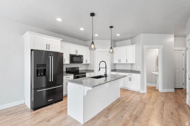 289 N EAGLEWOOD DR, Saratoga Springs, UT 84045