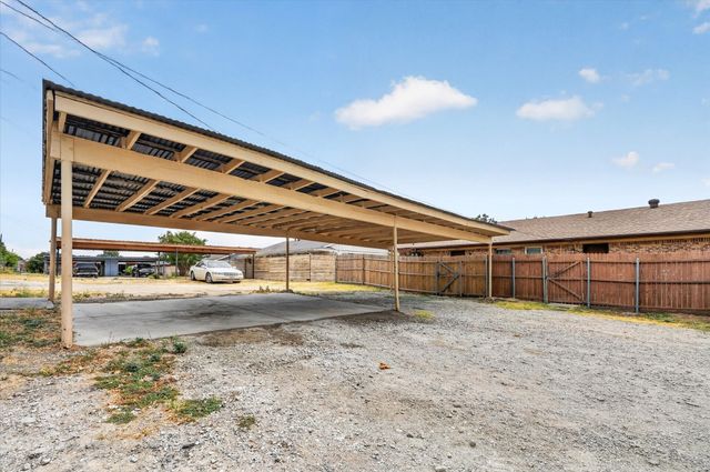 305 Cliff Drive, Garland, TX 75042