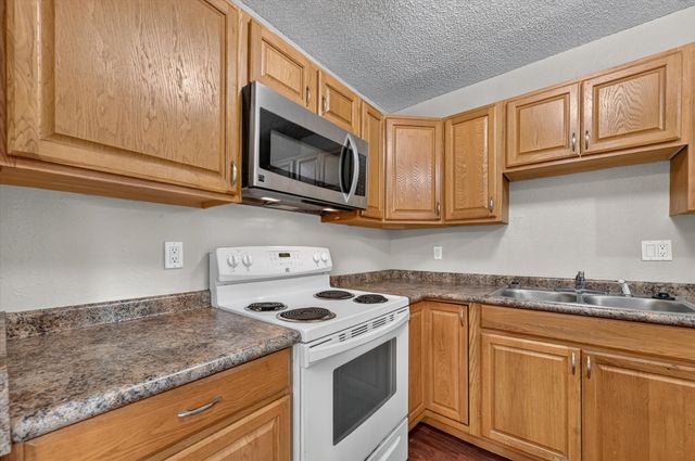 305 Cliff Drive, Garland, TX 75042