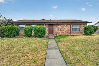 305 Cliff Drive, Garland, TX 75042
