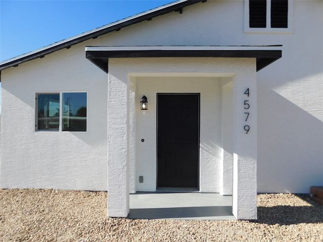 4579 S Calle Amigo, Fort Mohave, AZ 86426