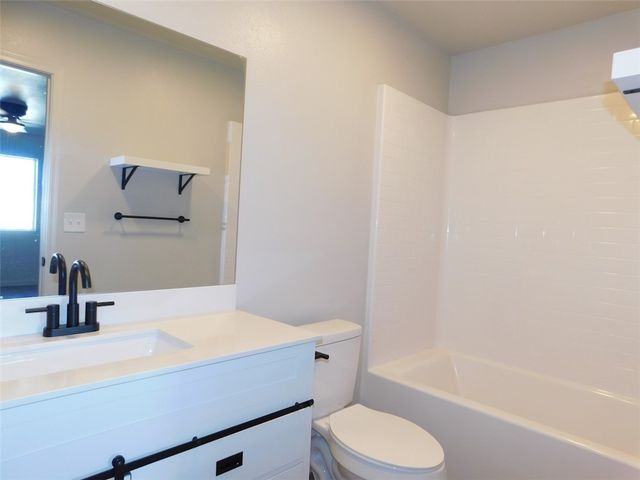 4579 S Calle Amigo, Fort Mohave, AZ 86426