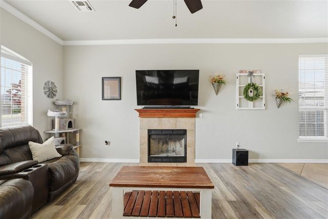 205 NW Cherry Ave, Cache, OK 73527