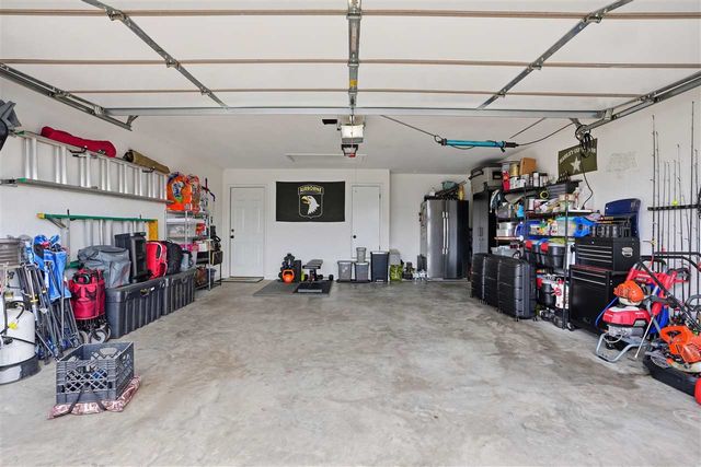 205 NW Cherry Ave, Cache, OK 73527