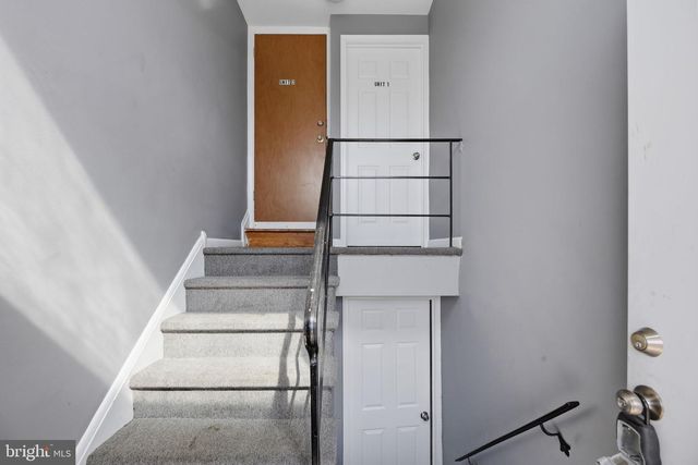 2110 DELMAR DR, Folcroft, PA 19032