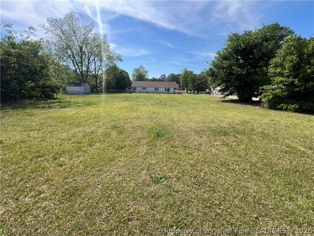8th Street, Lumberton, NC 28358 — photo 2