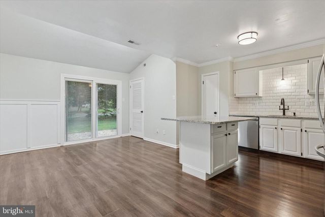 3 ARDSLEY CT, Newtown, PA 18940