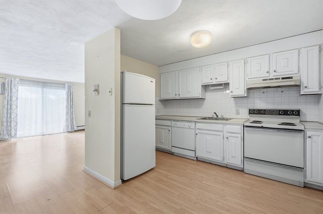 205 Great Road C-6, Acton, MA 01720