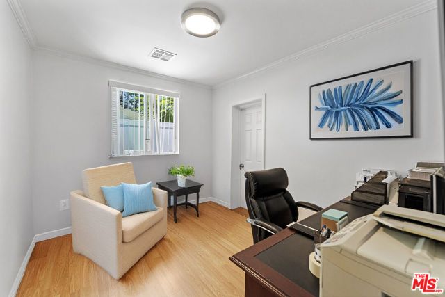 1430 N Dominion Avenue, Pasadena, CA 91104