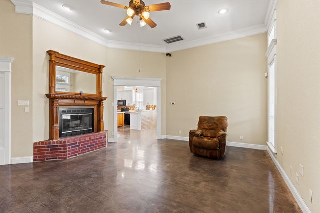 1299 Blackmon Road, Van Alstyne, TX 75495