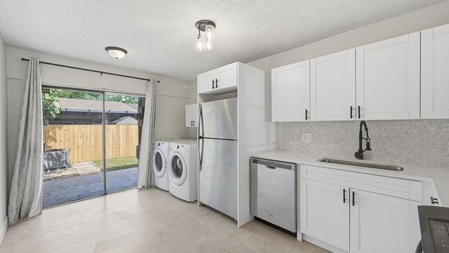 2260 Plum Court, Pembroke Pines, FL 33026