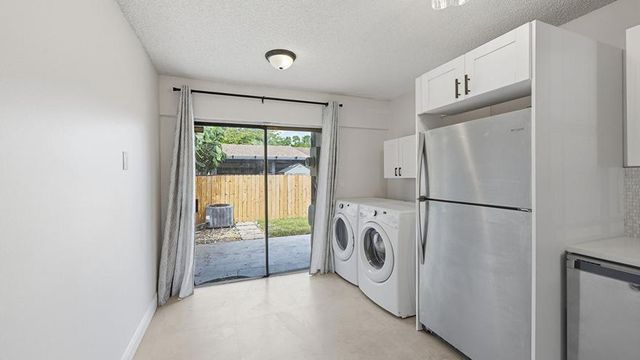 2260 Plum Court, Pembroke Pines, FL 33026