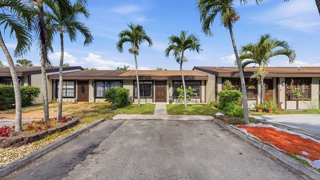 2260 Plum Court, Pembroke Pines, FL 33026