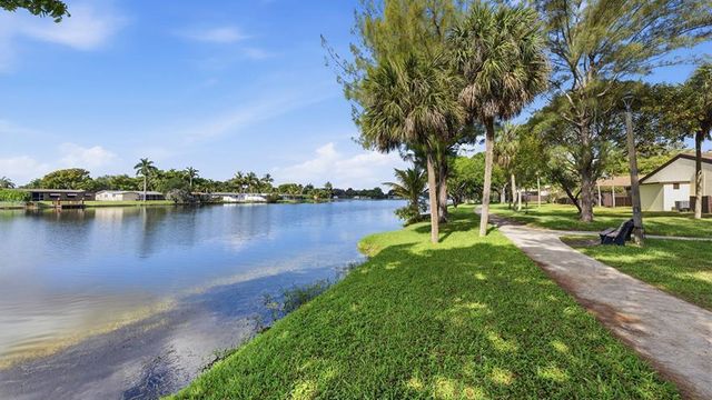 2260 Plum Court, Pembroke Pines, FL 33026