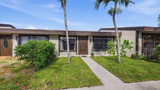 2260 Plum Court, Pembroke Pines, FL 33026