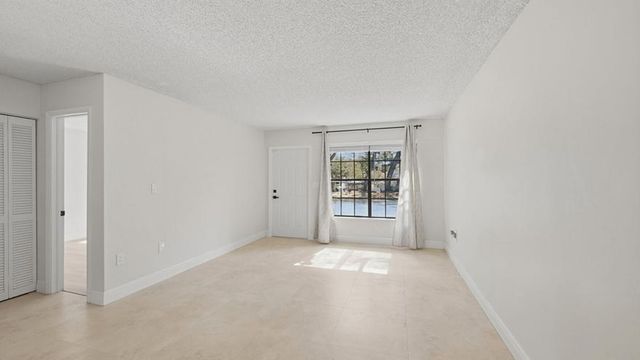 2260 Plum Court, Pembroke Pines, FL 33026