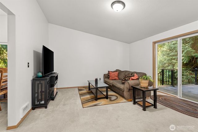 220 E Moore Lane, Shelton, WA 98584