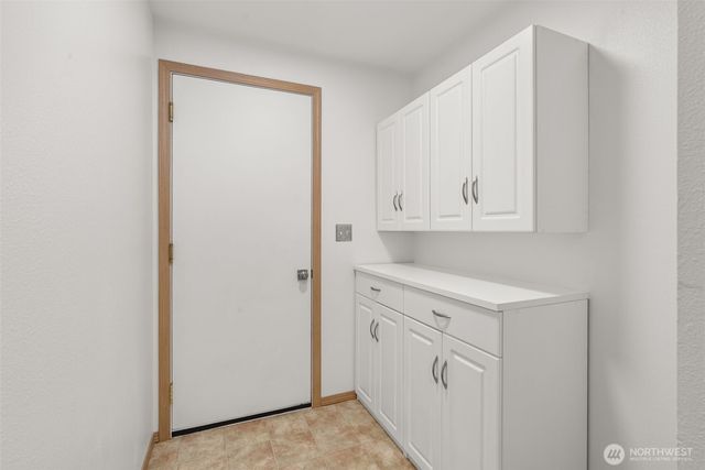 220 E Moore Lane, Shelton, WA 98584