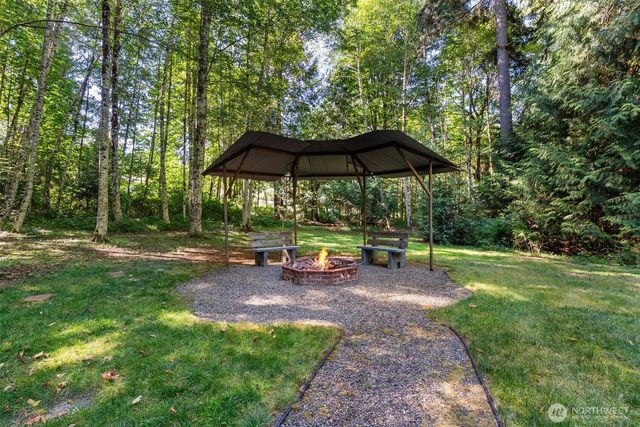 220 E Moore Lane, Shelton, WA 98584