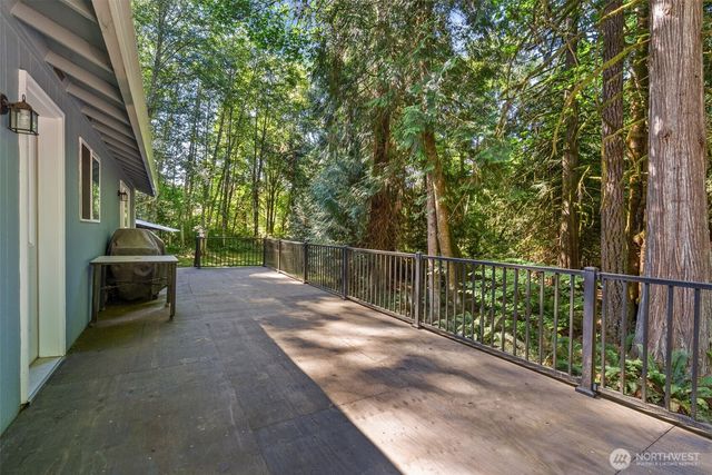 220 E Moore Lane, Shelton, WA 98584