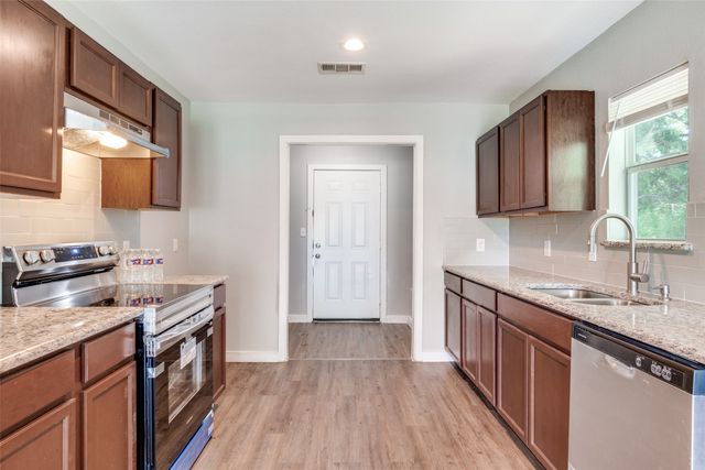 6437 Leana Avenue, Dallas, TX 75241