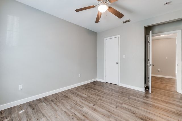 6437 Leana Avenue, Dallas, TX 75241