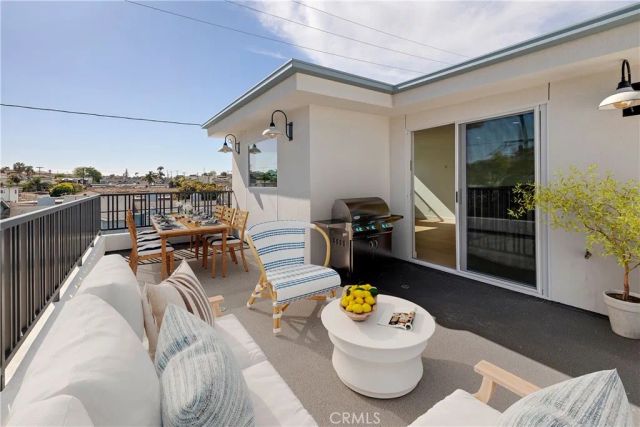 1708 Blossom Lane, Redondo Beach, CA 90278