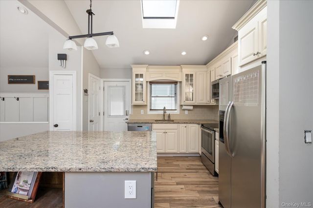 126 Walnut Road, Kings Park, NY 11754