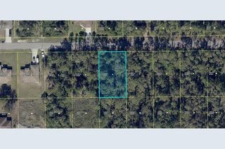 2803 E 11th Street, Lehigh Acres, FL 33972