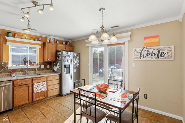 256 Brooks Bend, Brownsburg, IN 46112