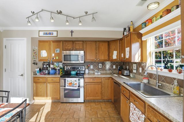 256 Brooks Bend, Brownsburg, IN 46112