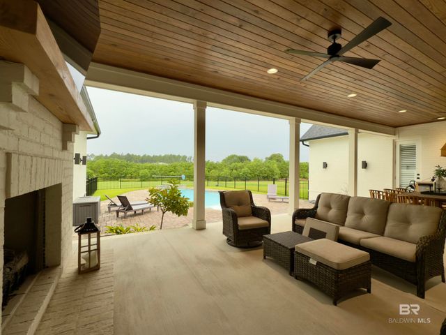 21767 Gallery Boulevard, Fairhope, AL 36532