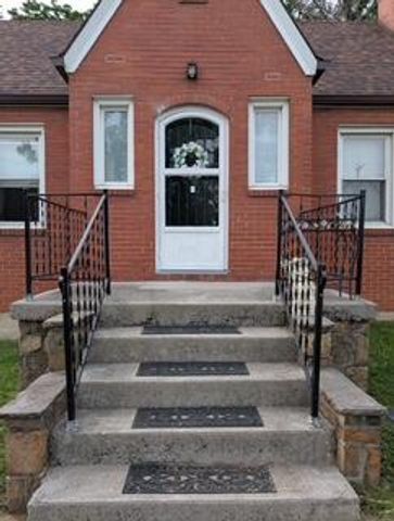 W 2221 Main ST, Salem, VA 24153