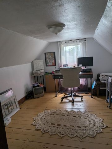 W 2221 Main ST, Salem, VA 24153