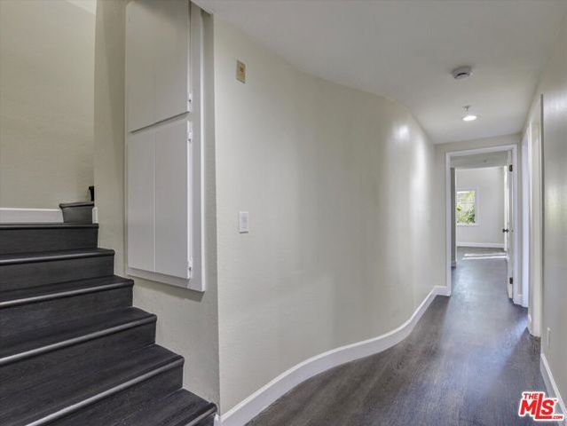 2604 E 20th Street 205E, Signal Hill, CA 90755