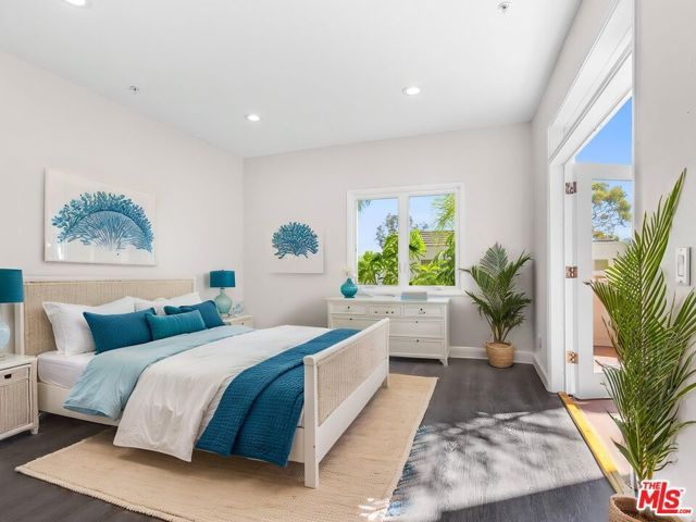 2604 E 20th Street 205E, Signal Hill, CA 90755