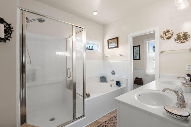 103 Scrapbook Lane, Summerville, SC 29483