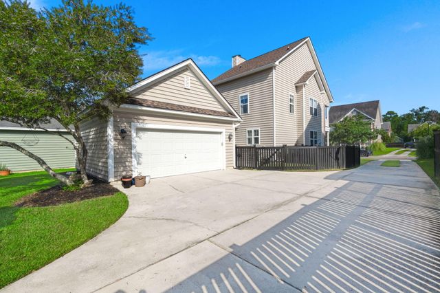 103 Scrapbook Lane, Summerville, SC 29483