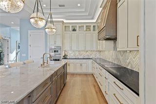 211 San Mateo DR, Bonita Springs, FL 34134